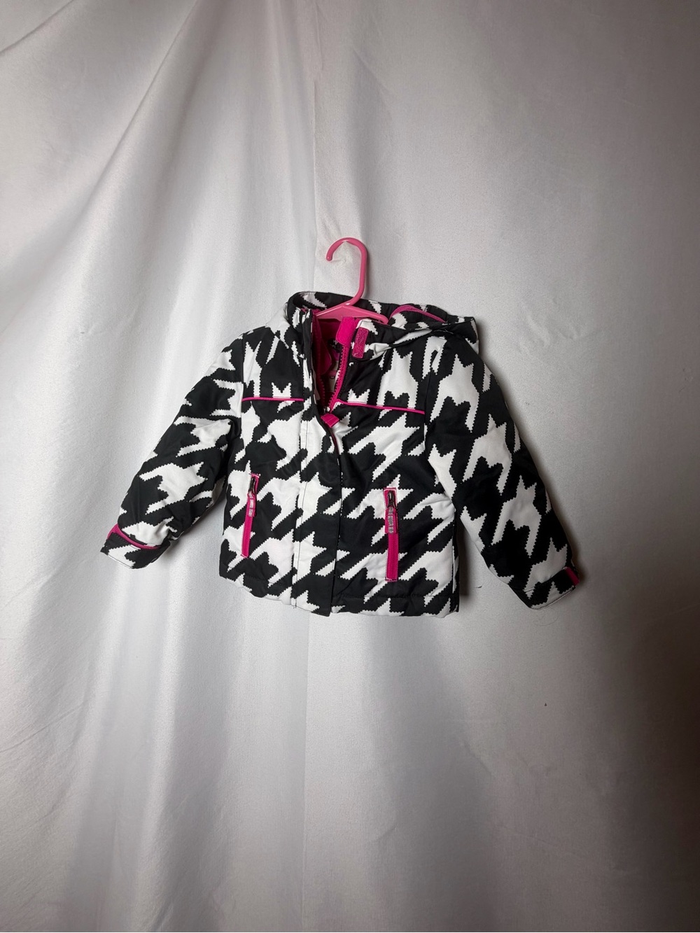 Cherokee Black & White Houndstooth Puffer Jacket with Pink Trim